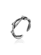 Thornvale Vine Ring