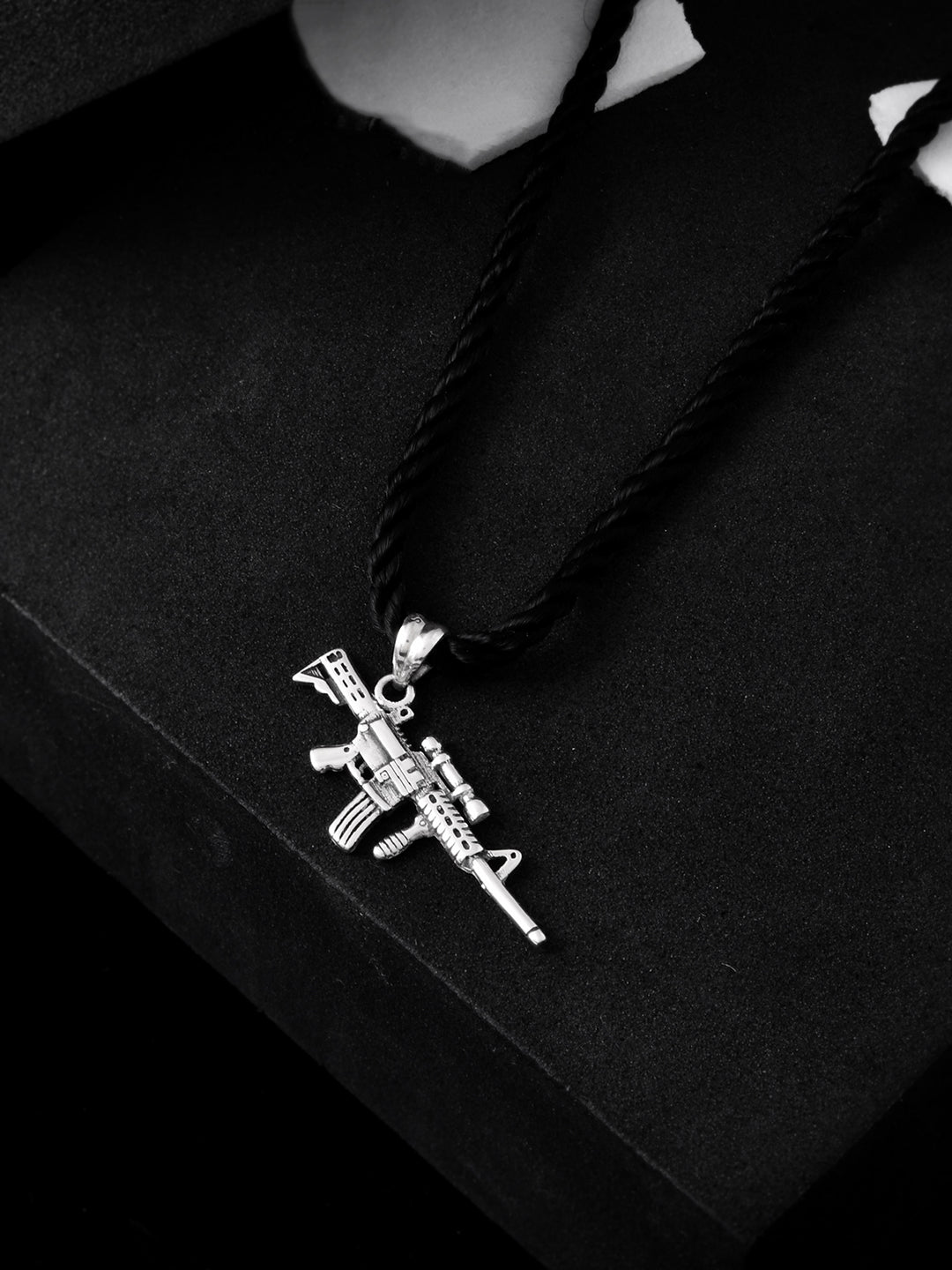 Silver Vanguard Necklace